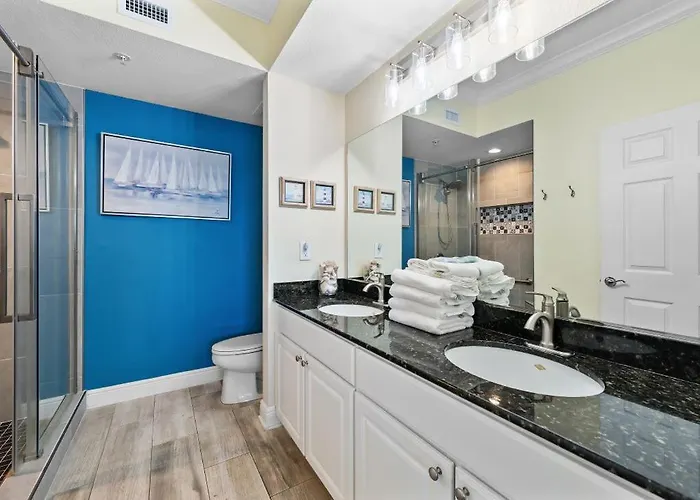Apartment Crystal Tower 1805 By Youngs Suncoast *