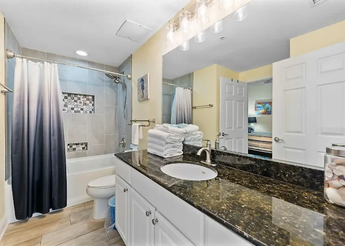 Crystal Tower 1805 By Youngs Suncoast *